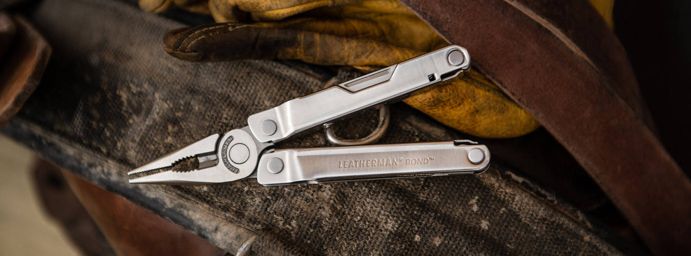 Multifunkční nůž Leatherman Bond s pilníkem